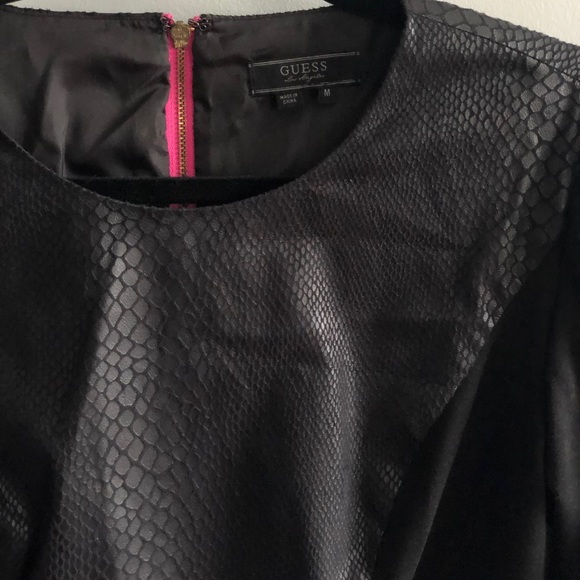 Guess Faux Snakeskin Peplum Top - Picture 4 of 6